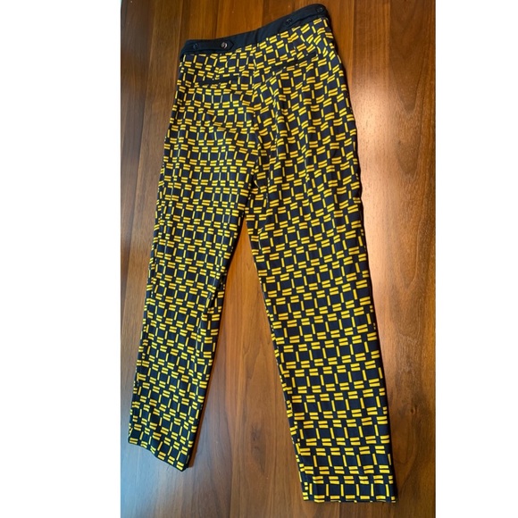 ZARA SILKY LOOSE FIT TROUSERS WITH GEOMETRIC PRINT PANTS - Picture 4 of 7